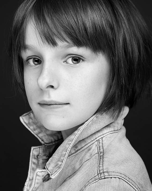 Sesja Aktorska - Sasza, Zdjęcia Portretowe w Warszawie i Łodzi - Studio Kreatywna Sesja