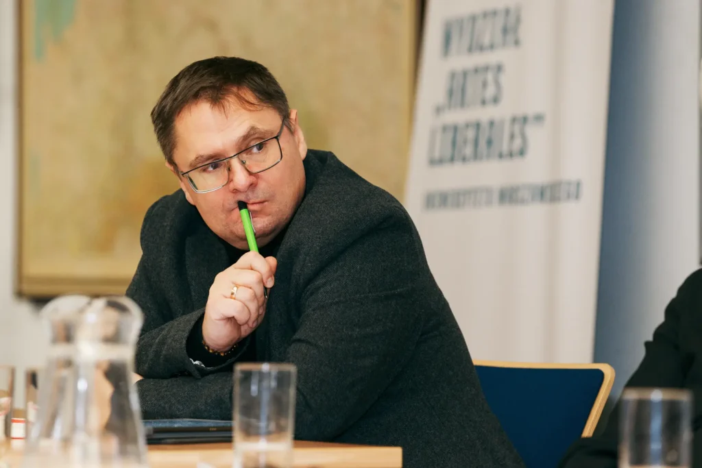 Debata naukowa – Uniwersytet Warszawski, fotografia eventowa - Studio Kreatywna Sesja, Warszawa